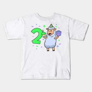 I am 2 with sheep - girl birthday 2 years old Kids T-Shirt